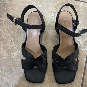Excellent condition Lauren Conrad black heels. Size 7.5